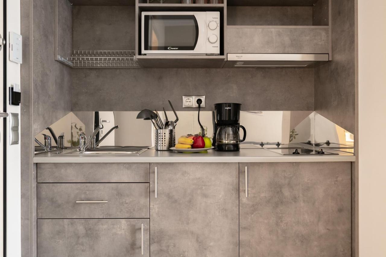 דירות A12 Pristine 1Bedrooom Flat Near Parthenon In Athens' Heart מראה חיצוני תמונה