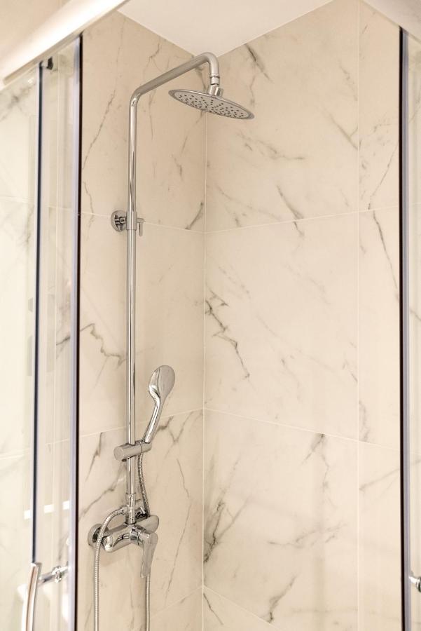 דירות A12 Pristine 1Bedrooom Flat Near Parthenon In Athens' Heart מראה חיצוני תמונה